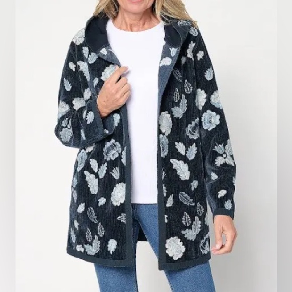 NWT Driftwood Corded Shelly Kimono Embroidery Floral‎ Foliage Medium Whimsical